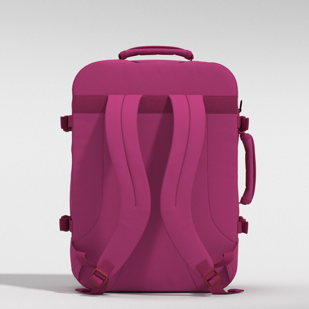 Classic Cabin Backpack 44L Lovestruck Pink