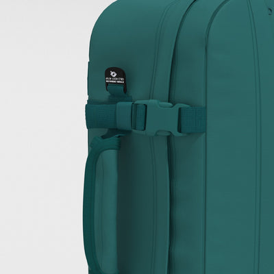 Classic Cabin Backpack 44L Meadow Green