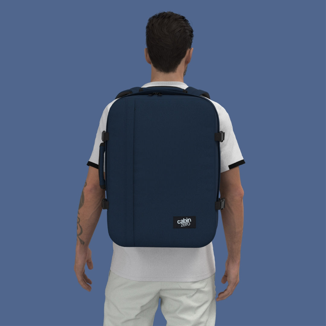 <tc>Classic</tc> Sac à dos de cabine 44L <tc>Navy</tc>