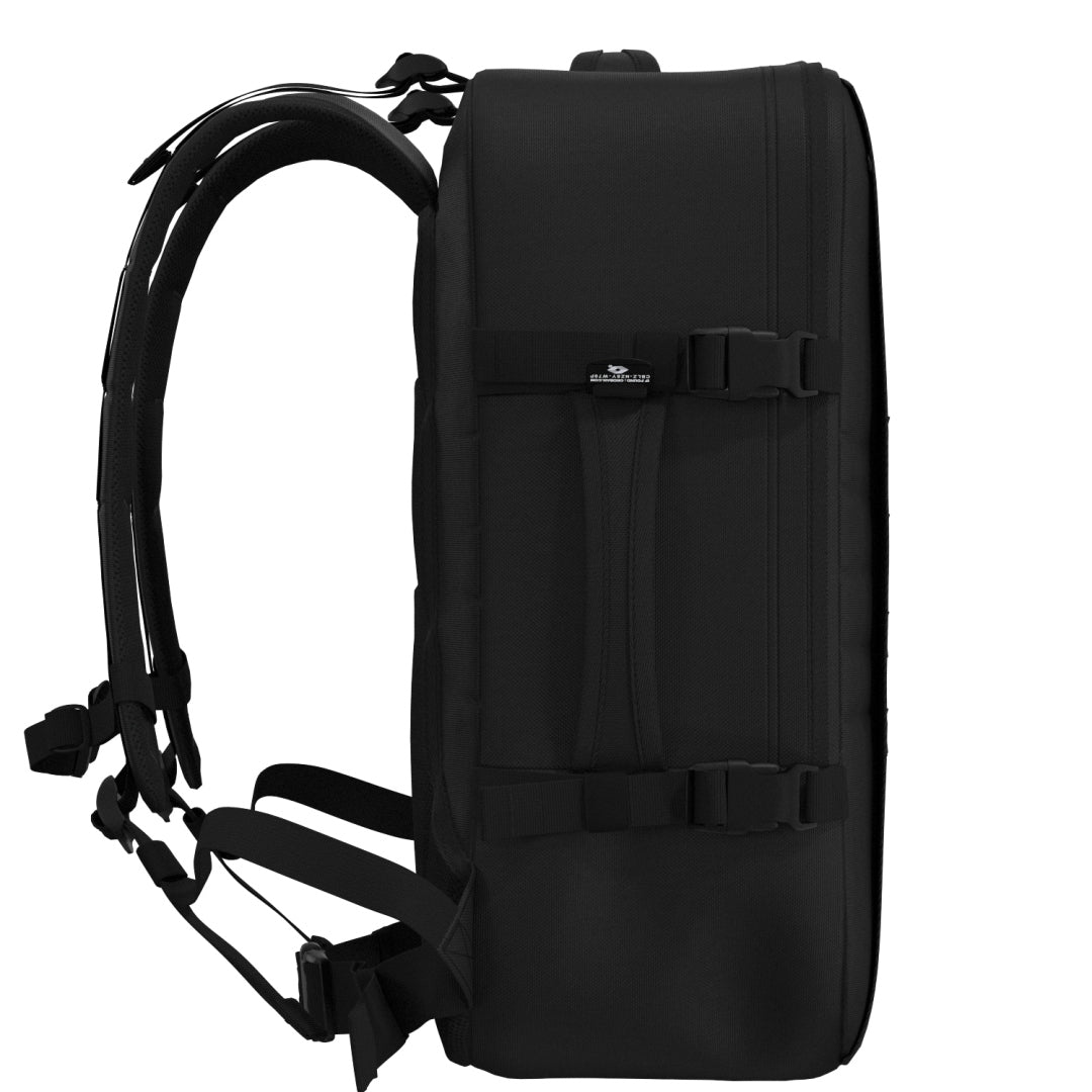 <tc>Military</tc> Sac à dos 44L <tc>Absolute Black</tc>