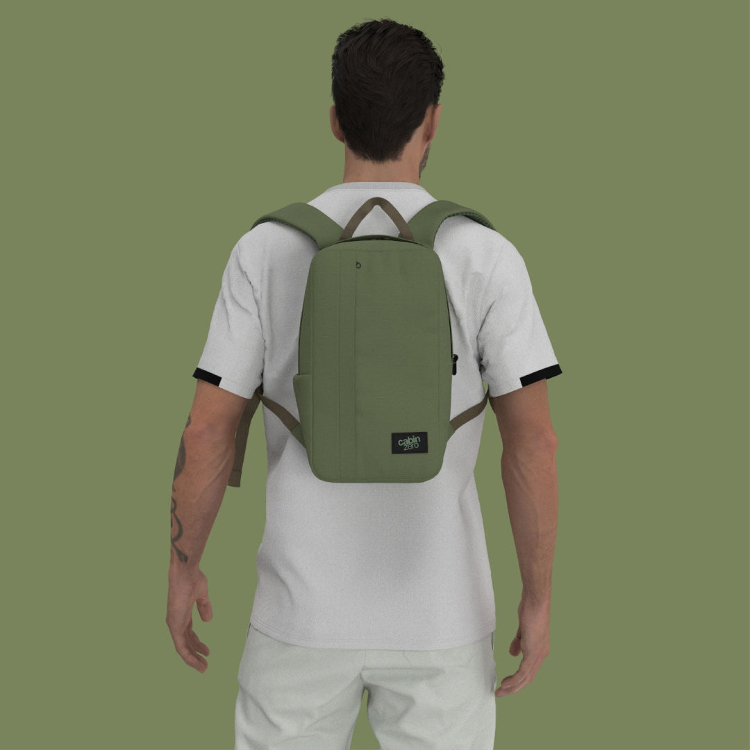 <tc>Classic Flight</tc> Sac à dos 12L <tc>Georgian Khaki</tc>