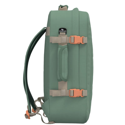 Classic 44L Cabin Backpack Sage Forest